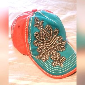 STUNNING hat from Buckle